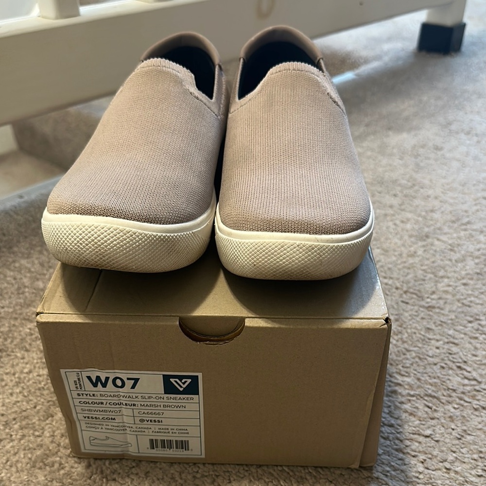 Vessi Women’s Boardwalk Slip-On Sneakers - Brown, size 7